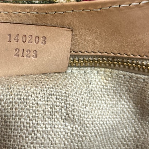 🆕 Gucci Floral Banboo handbag 👜 - Picture 6 of 11